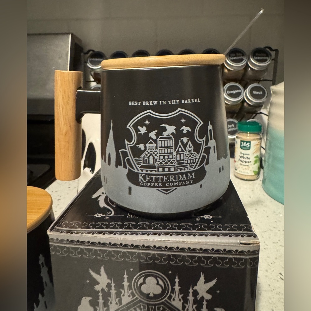 Six of Crows mug